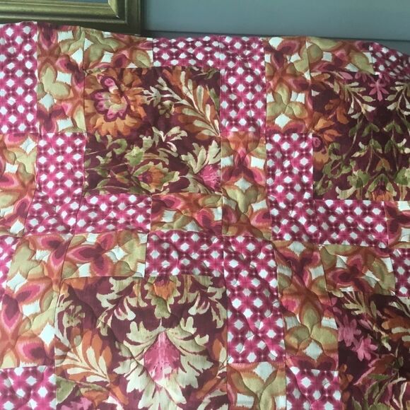 Handmade Quilt - Picture 9 of 15